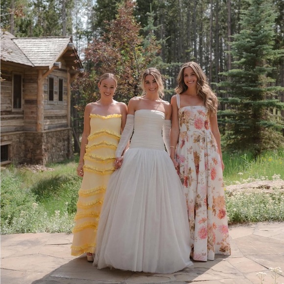 Alexis Reeve Dress - Picture 3 of 10